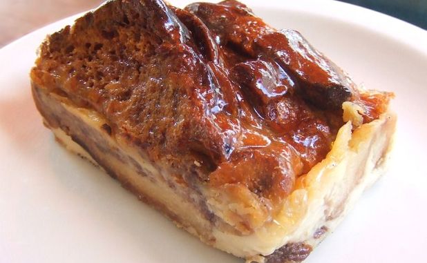 How to Bake Cranberry Bread and Butter Pudding