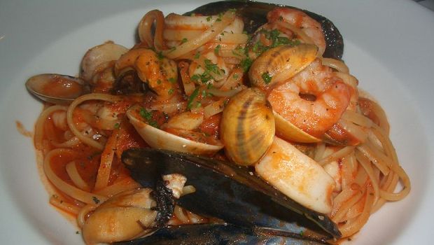 How to Cook Seafood Pasta