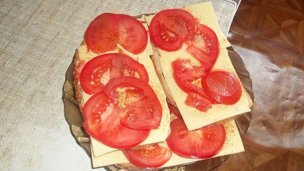 How to Make Tomato Confit Canapes