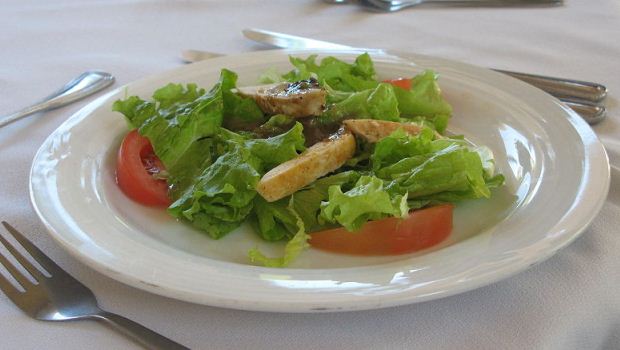 How to Make Chicken Caesar Salad