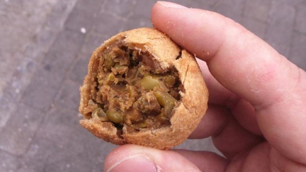 How to Cook Khasta Kachori