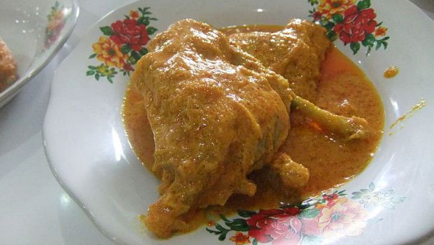 How to Cook Chicken and Cashew Curry
