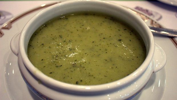 How to Cook Zucchini Soup