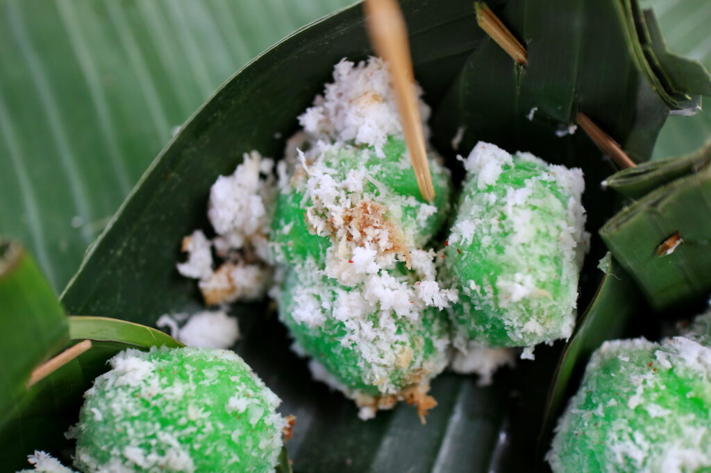 Klepon Dessert recipe